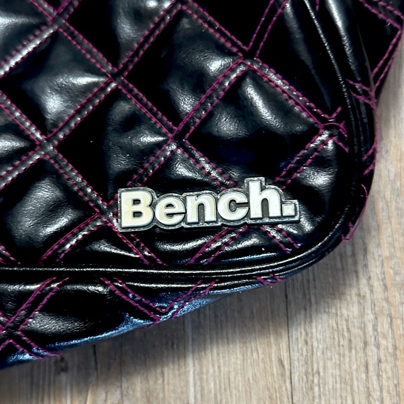 Quilted Black Bench Bag 🖤💗 - Picture 5 of 7